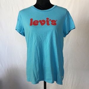 Levi’s T-shirt